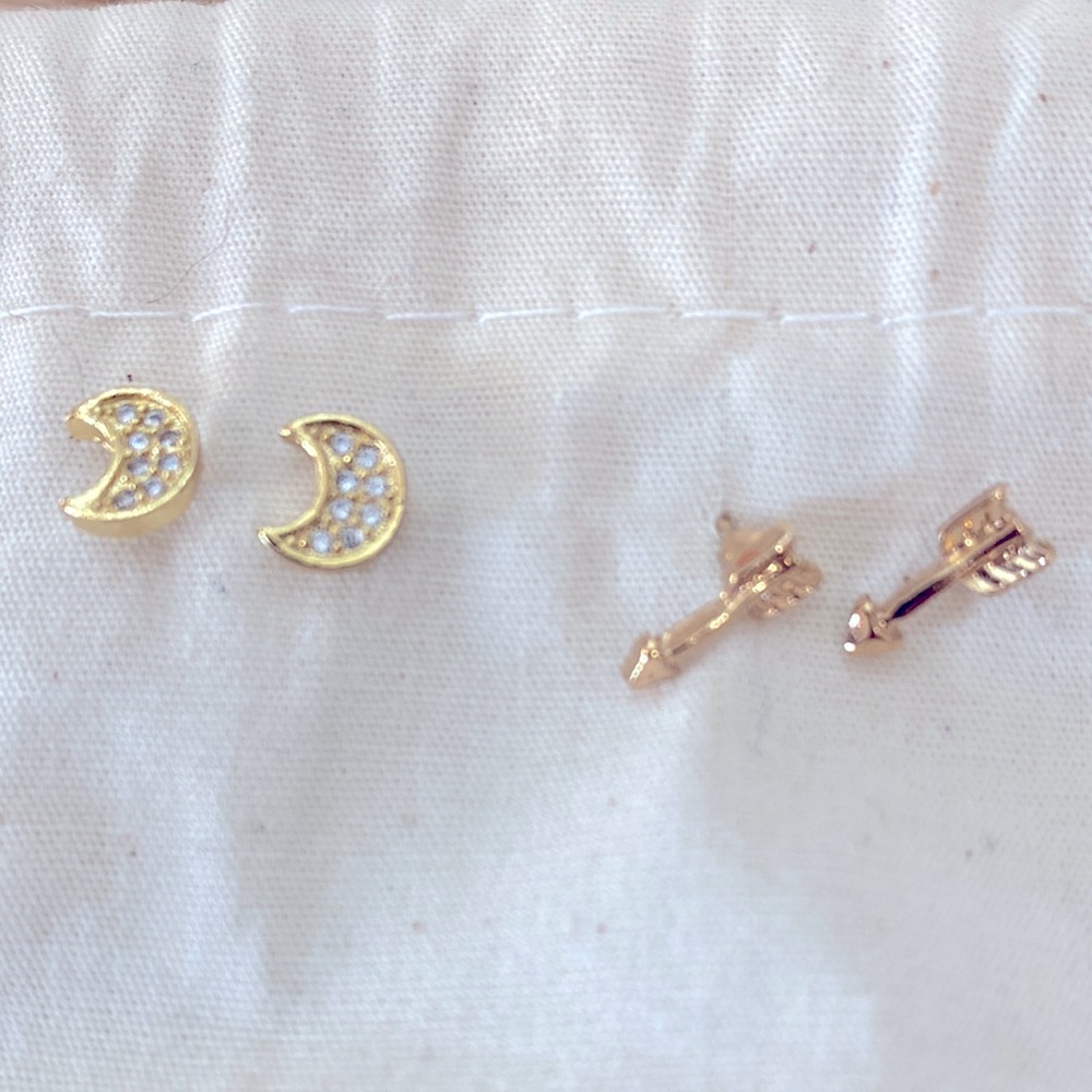 Moon pair and arrow pair stud earrings